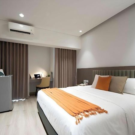 The Day Residence Yakarta Exterior foto
